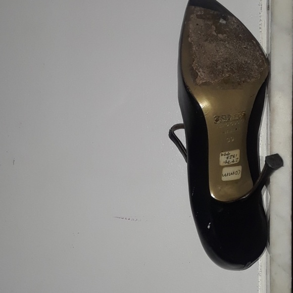 Exquisite Dolce Gabbana Black heel shoes - Picture 3 of 3